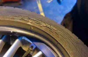 Signs That Your Vehicle Need a New Tire